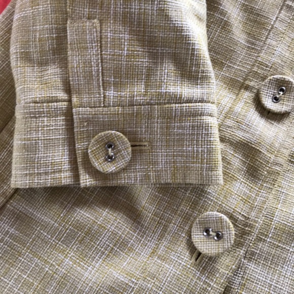 Jacket - Picture 5 of 5